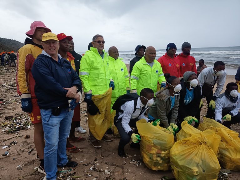 01 GreenNews PlasticsSA Jul25